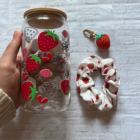 Other - 🍓Strawberry Bundle🍓